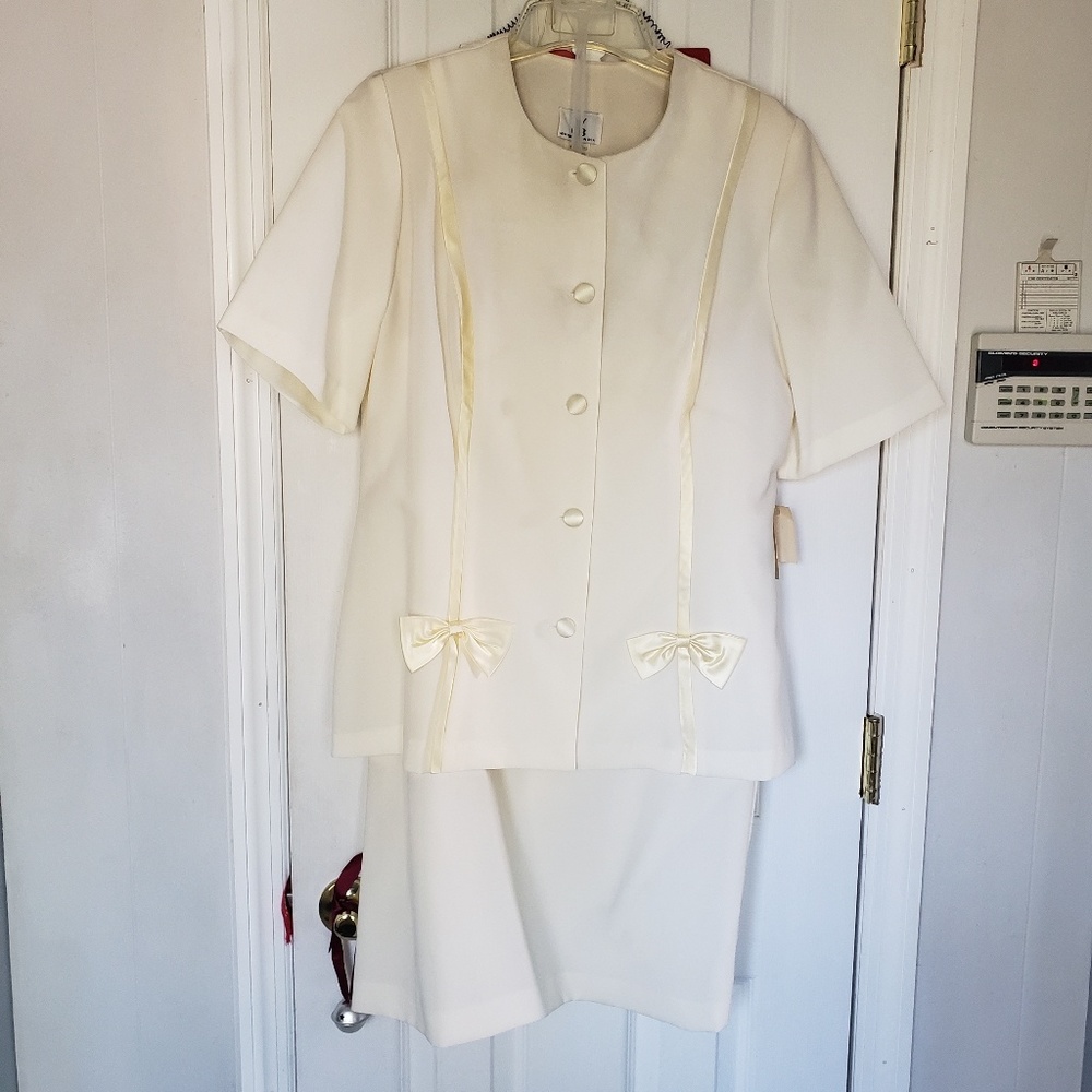 🌼CB two pieces suit
